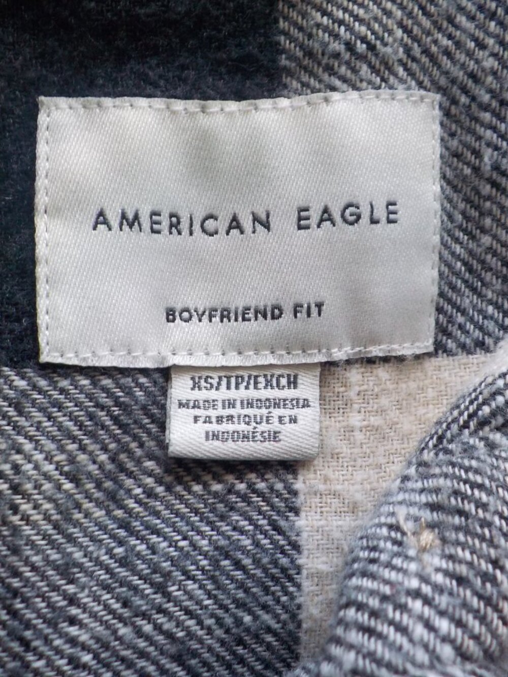 American Eagle Shirt - X-Small - Button Up Plaid Long Sleeve Blue/White (2295) - Picture 5 of 6